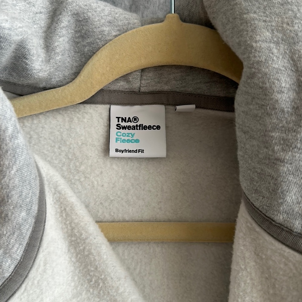 Aritzia TNA boyfriend fleece